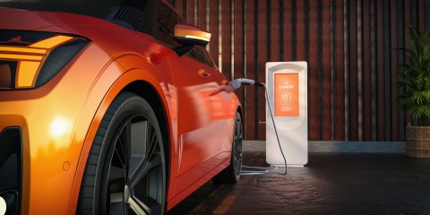 La administración de Trump ha derogado leyes a favor de los eléctricos en California.