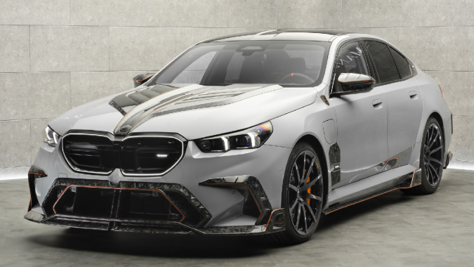 Mansory BMW M5 es una obra de arte con ruedas.