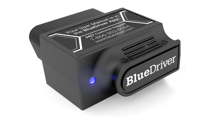Escáner OBD-II para autos BlueDriver tiene gran ventaja por ser por bluetooth.