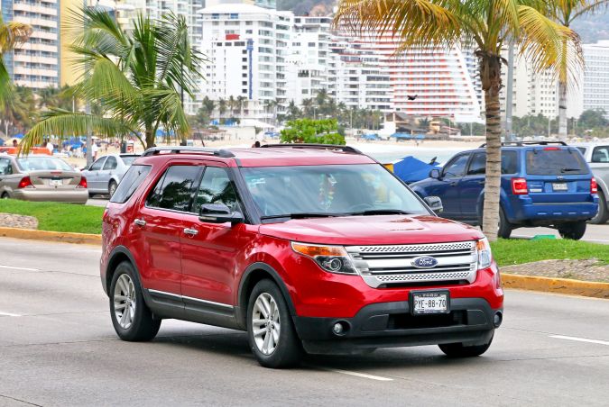 Ford Explorer ha tenido varios retiros, el último fueron con los modelos 2016 y 2017.