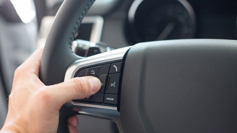 Funciones de autos que pasan desapercibidas: descúbrelas ahora.
