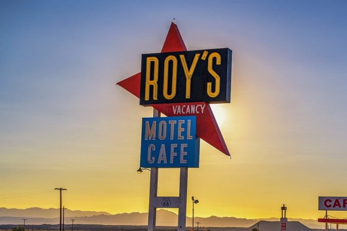 Explora la Ruta 66 en un road trip inolvidable verano 2025.