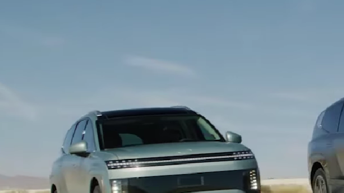 Hyundai IONIQ 9 2026 tiene un precio de entrada de $59,000 dólares.