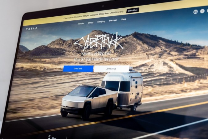 Tesla cancela extensor de autonomía del Cybertruck: impacto en el rango