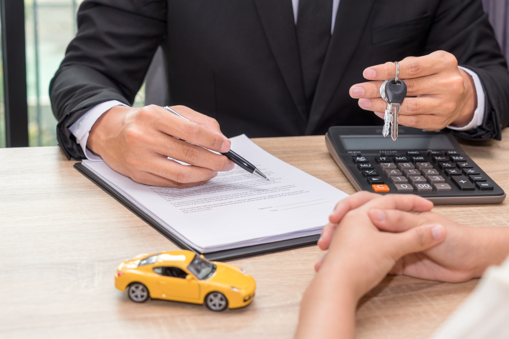 ¿Por qué suben los incumplimientos en préstamos de autos en América?