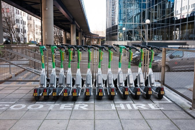 Scooters eléctricos: La alternativa ágil al auto en ciudades