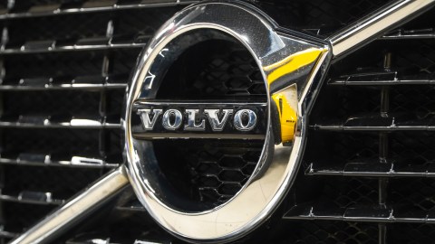 Volvo muestra un gran paso hacia modelos eléctricos.