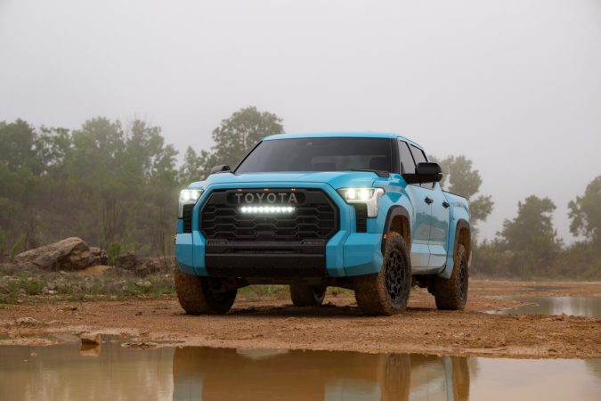 Explora la Toyota Tundra 2026: tecnología y confort para todos los terrenos.