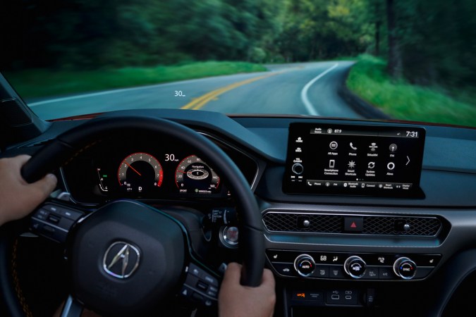 Acura Integra 2026 tiene renovados sistemas de conducción.