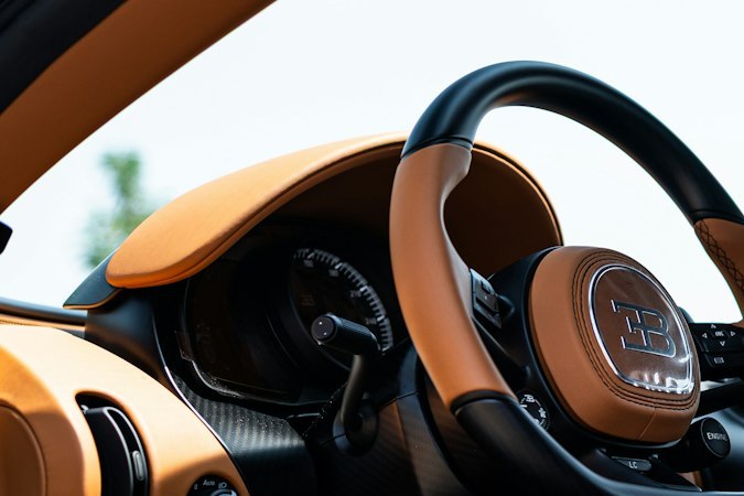 Bugatti W16 Mistral se prueba bajo estrictos estándares de rendimiento.