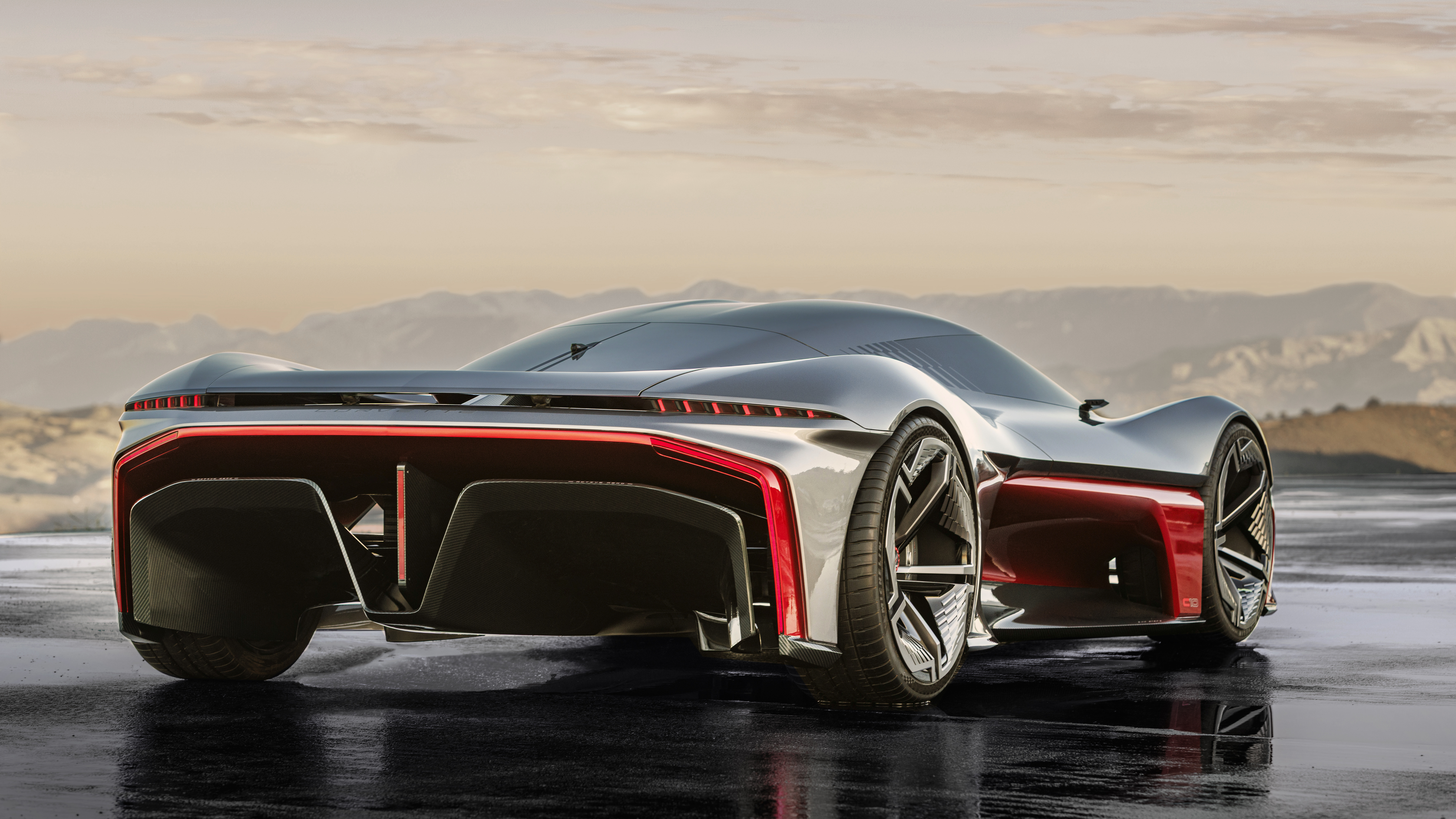 Corvette California Concept tiene un gran difusor trasero.