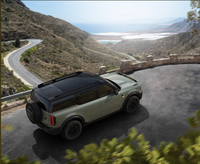 Ford Bronco New Energy tendrá una autonomía superior a las 400 millas.