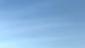 GMC Acadia Denali Ultimate 2026 tiene una parrilla cromada exclusiva.