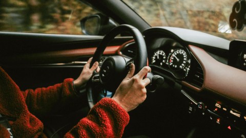 cuidado velocidad NHTSA