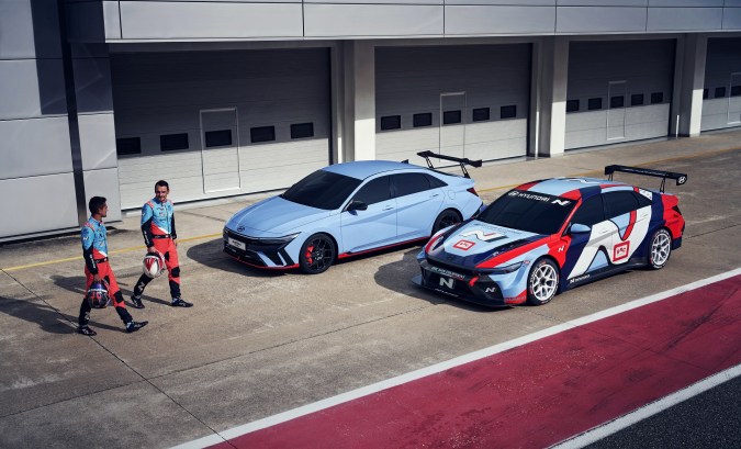 Hyundai Elantra N TCR Edition está optimizado para pista.