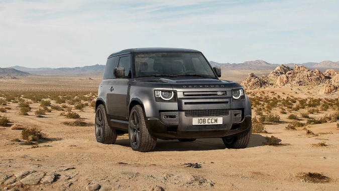 Land Rover Defender 90 2026: Solo V8 para aventuras sin límites.