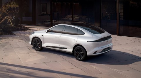 MG IM6: el nuevo SUV eléctrico que desafía al Tesla Model Y en Goodwood 2025.