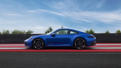 2026 Porsche 911 Club Coupe: edición limitada en Sholar Blue para el PCA.