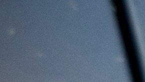 Consejos para usar arena y recuperar tracción en carreteras resbaladizas.