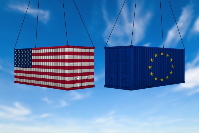 Los aranceles entre Estados Unidos y la Unión Europea fueron bajados a 15%.