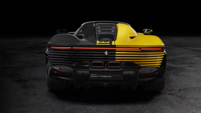 Ferrari Daytona SP3 Tailor Made logra una estética exclusiva.
