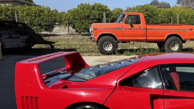 Ferrari F40 es viral por su precio de venta de unos cinco millones de dólares.