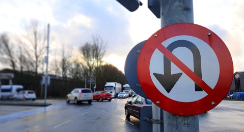 giro en u prohibido
