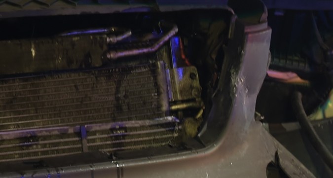 choque por no ceder paso en glorieta