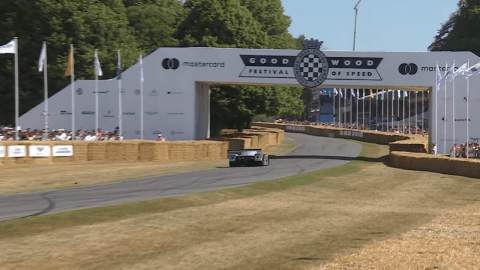 El Festival de la Velocidad de Goodwood 2025 mostró un gran número de autos exclusivos.