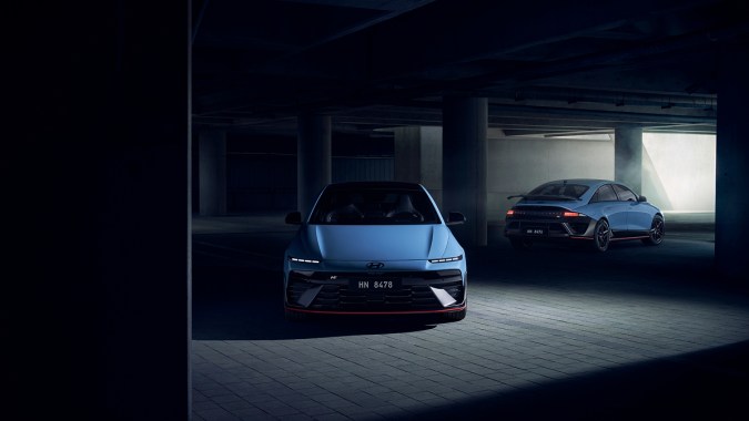 Hyundai Ioniq 6 N genera más de 600 caballos de fuerza.