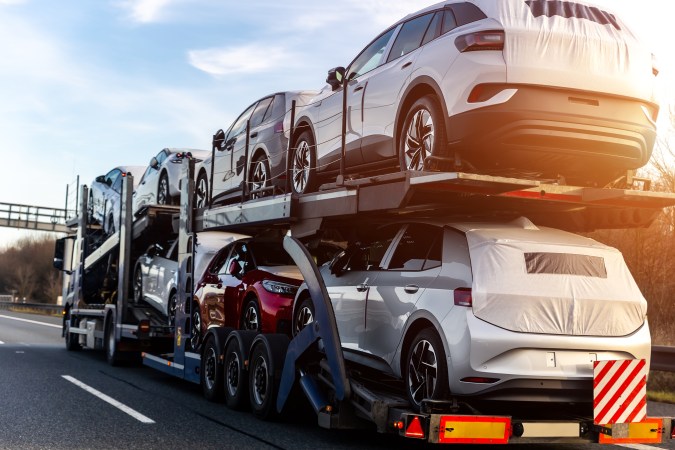Muchas marcas dejaron de importar autos por aranceles.