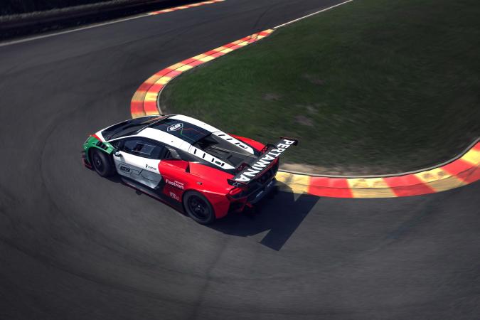 Lamborghini Temerario GT3 logra un paso rápido en las curvas.