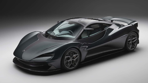 Lanzante 95-59 tiene un motor V8 que genera más de 600 caballos de fuerza.
