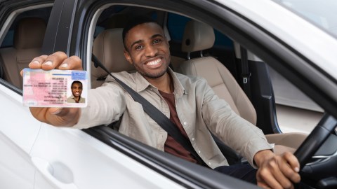 Licencia de conducir en Ohio: Nuevos requisitos para menores de 21 años en 2025.