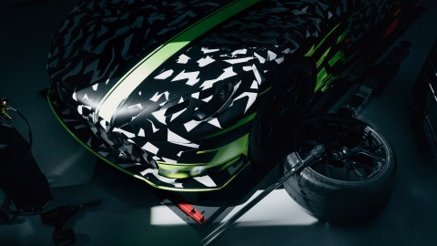 Mercedes AMG Concept GT Track Sport fue mostrado en versión camuflada.