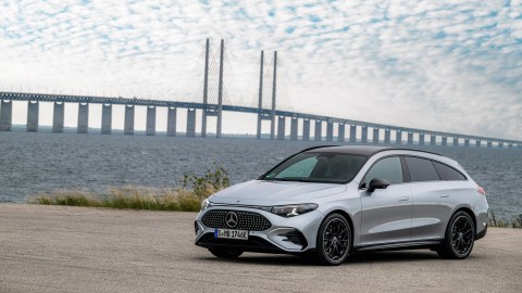 Mercedes-Benz CLA Shooting Brake 2026 tiene dimensiones más grandes que el sedán.