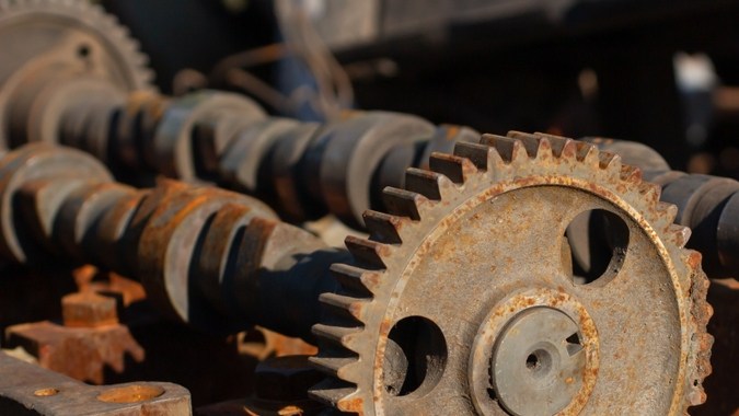 Protege tu auto con un truco de $5 contra la humedad y el óxido.