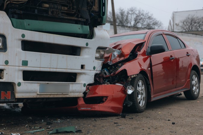 accidente con camión de carga