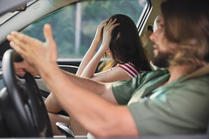 personas que pueden hacerte perder el control del auto