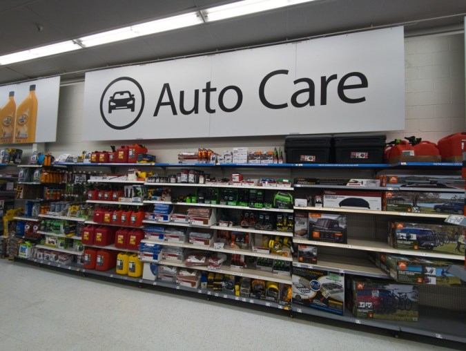 Cuida la pintura de tu auto: cera líquida vs. pasta, ¿cuál es ideal?