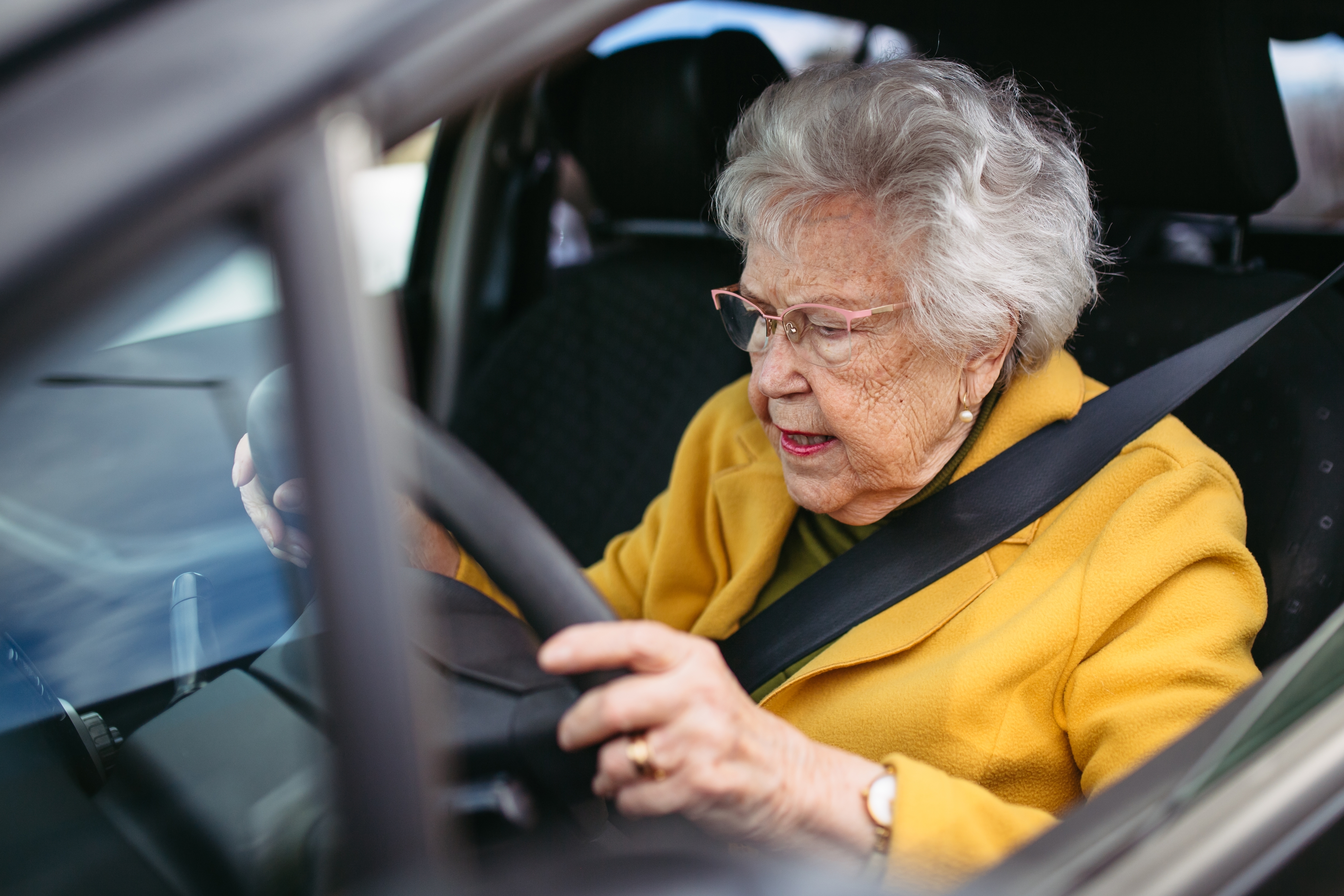 conductores de la tercera edad
