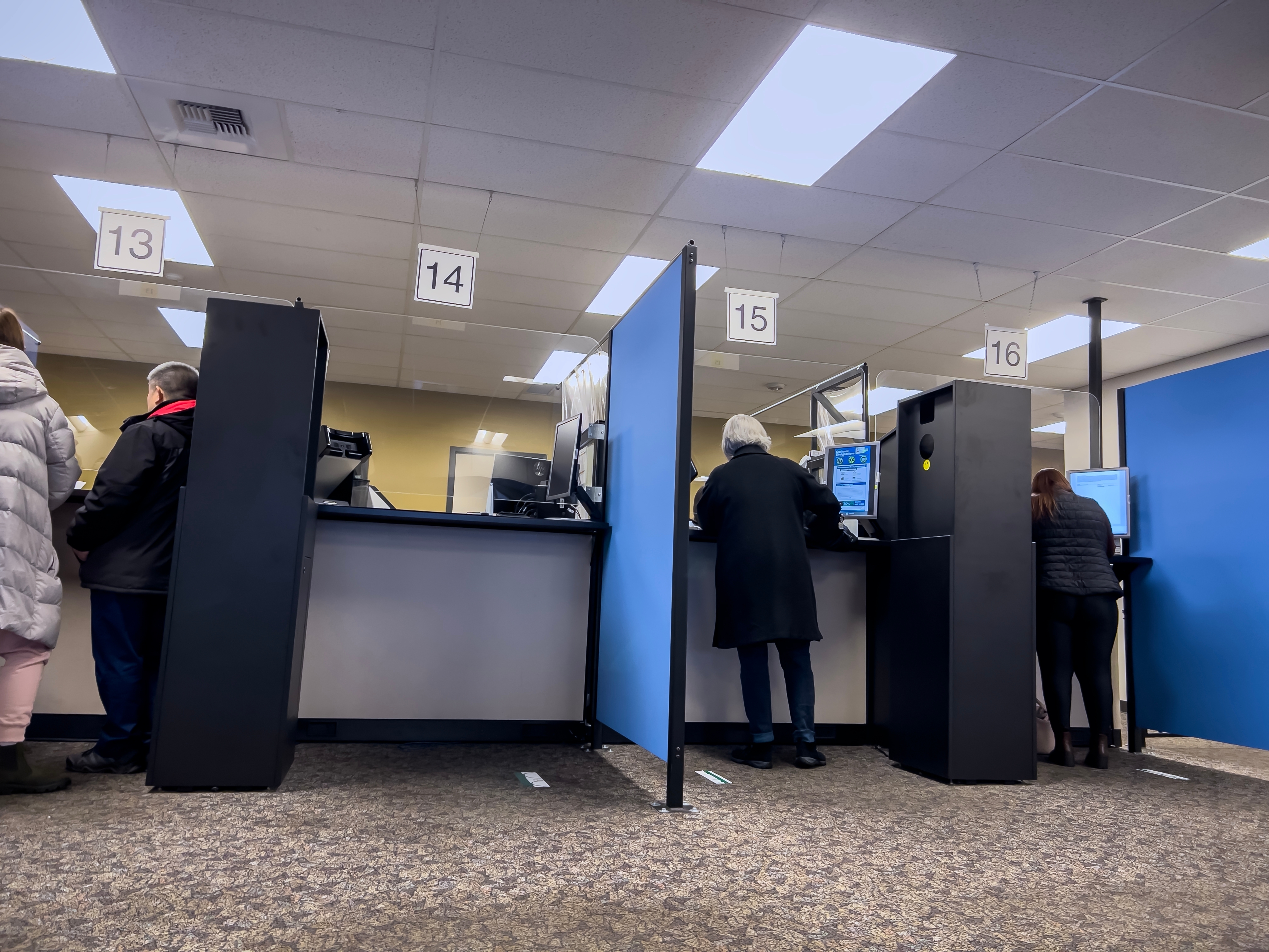 atención público DMV