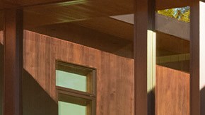 Descubre el FX Super One, la van eléctrica de Faraday con pantalla LED en lugar de parachoque.