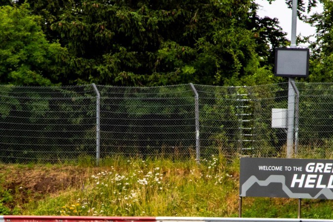 Chevrolet Corvette ZR1X rompiendo récords en Nürburgring.