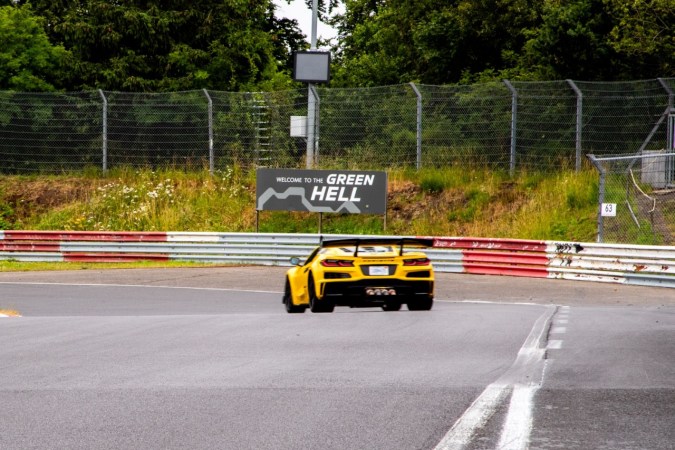 Chevrolet Corvette ZR1X rompiendo récords en Nürburgring.