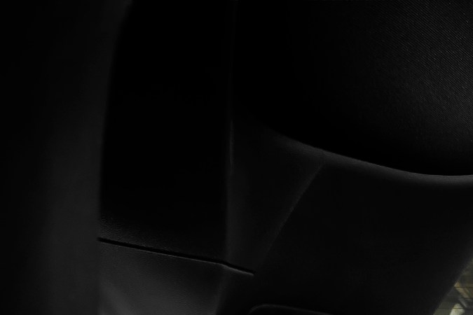 Dodge Charger ScatPack 2026 tiene un buen espacio interior.