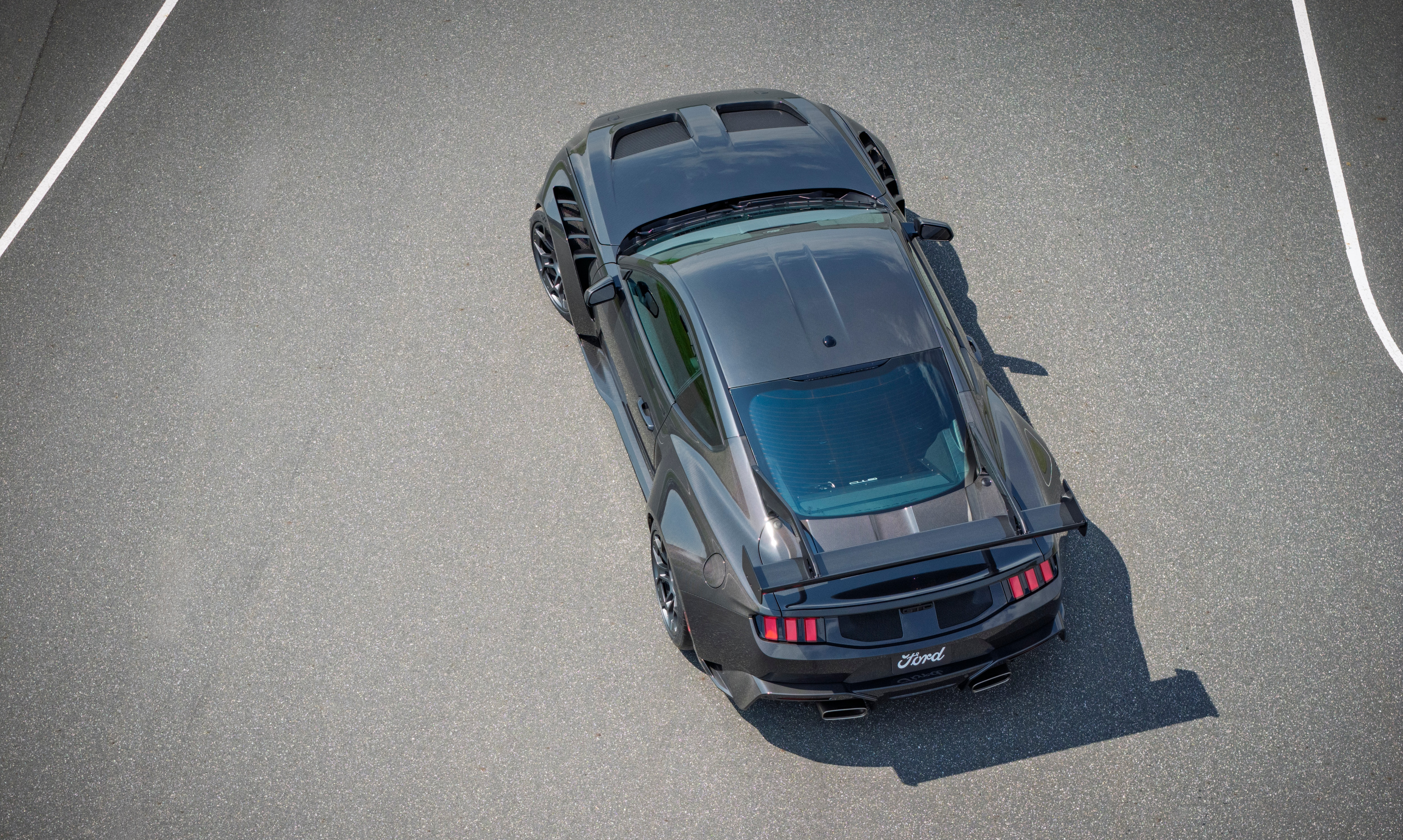 Ford Mustang GTD Liquid Carbon es más rápido y ligero que el modelo actual.