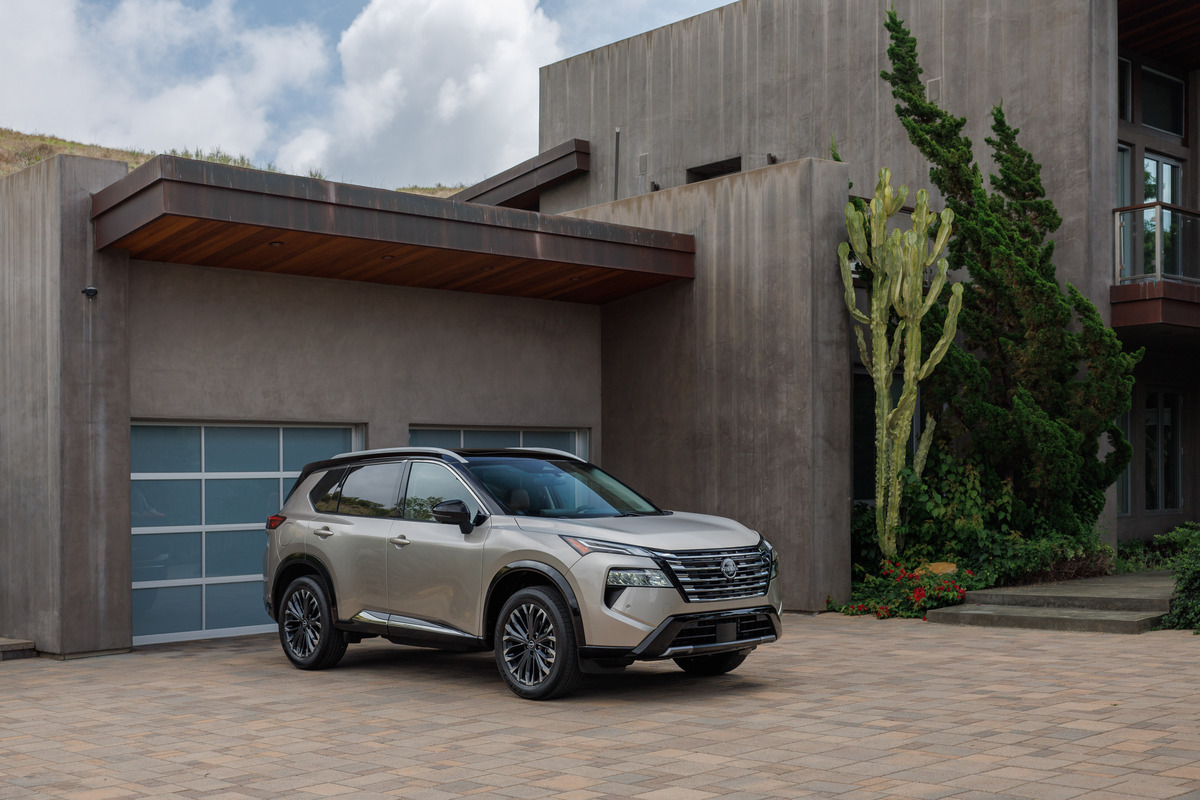 Descubre las diferencias entre Nissan Rogue y Murano para elegir tu SUV ideal.