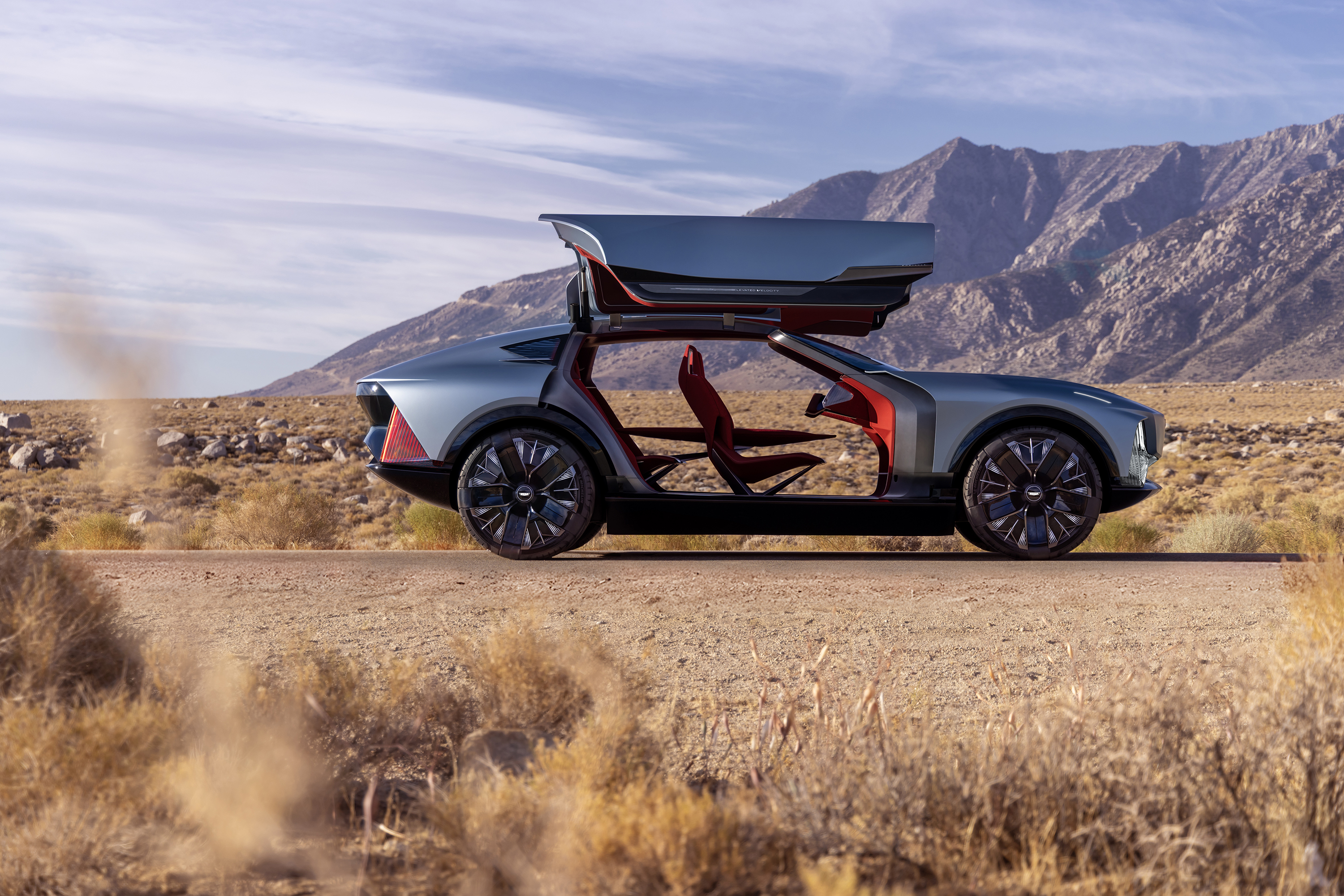 Cadillac Elevated Velocity concept tiene puertas alas de gaviota.