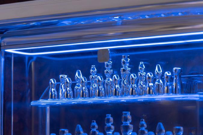 Mercedes Benz Vision V interior entretenimiento ajedrez